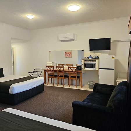 Best Western Caboolture Gateway Motel Exterior photo