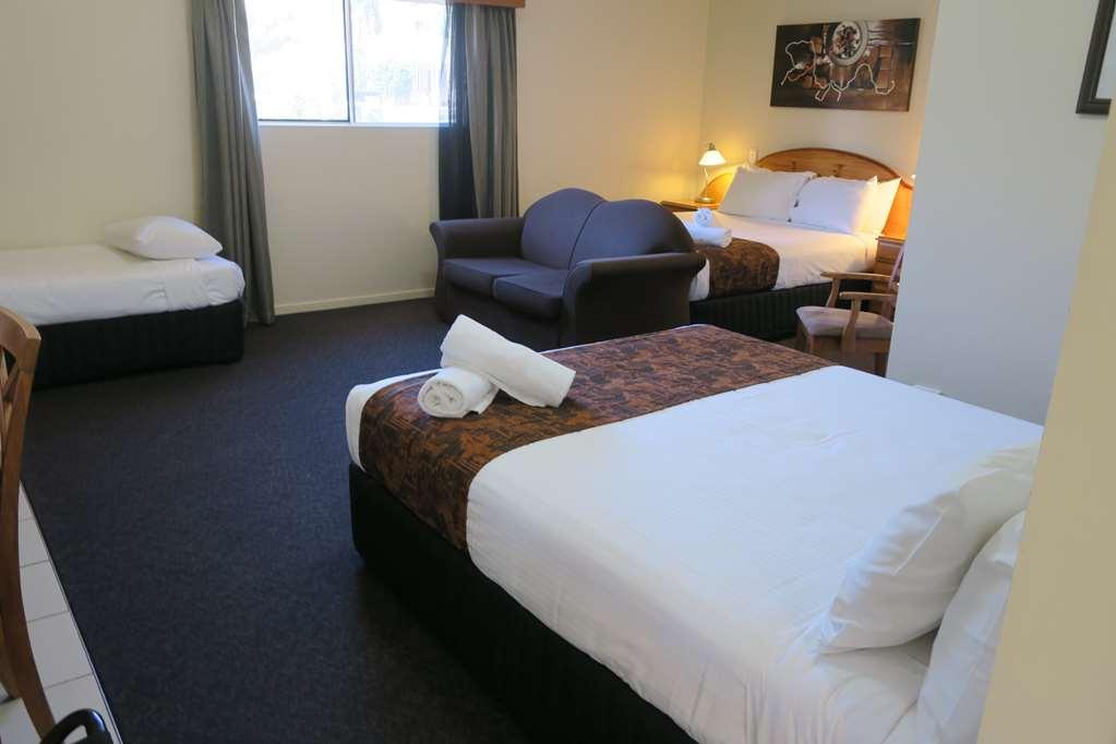 Best Western Caboolture Gateway Motel Room photo