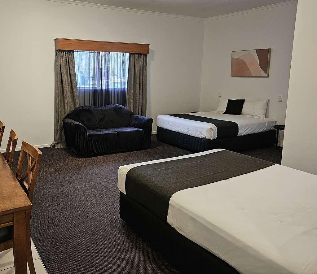 Best Western Caboolture Gateway Motel Room photo